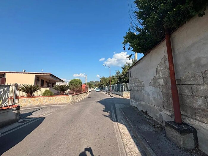 Appartamento con 7 locali in vendita in Via Cimitero, Sant'Egidio Del Monte Albino
