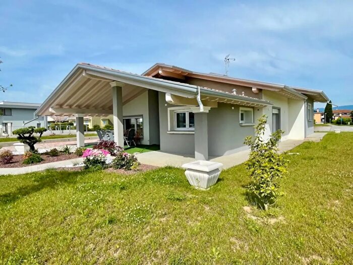 Casa trilocale in vendita in Azzano Decimo