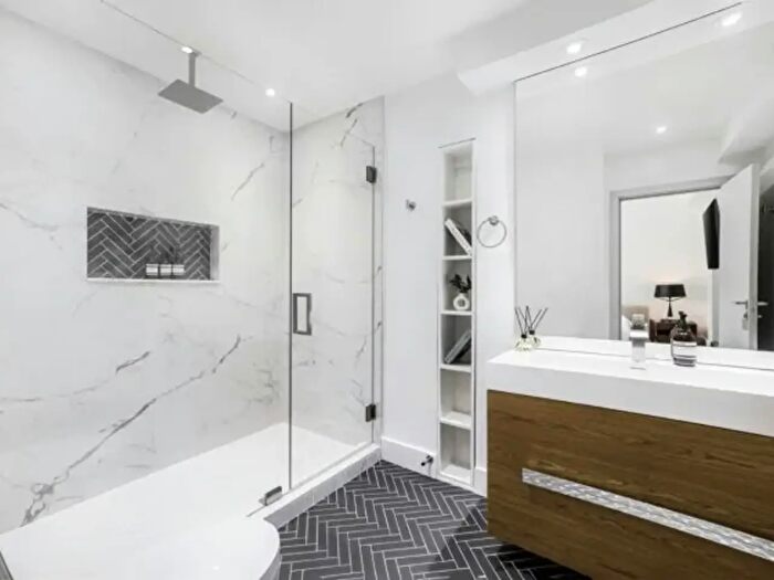 Appartamento trilocale in vendita in Via Vincenzo Bellini, Cagliari