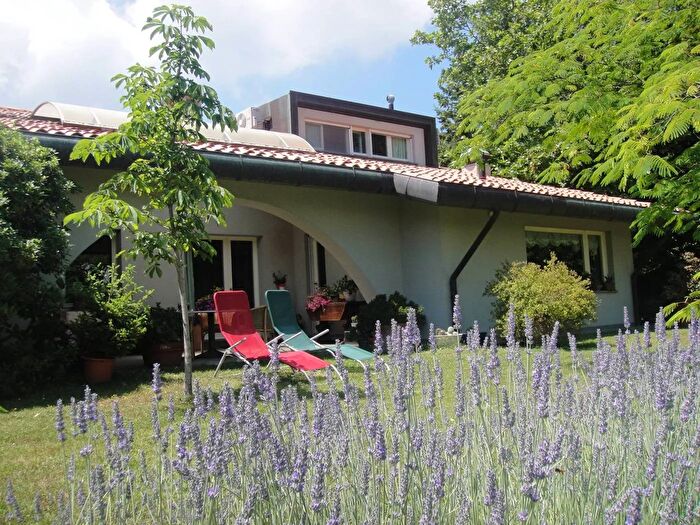 Casa con 10 locali in vendita in Via dellEremo Citta di Castello, Citta Di Castello