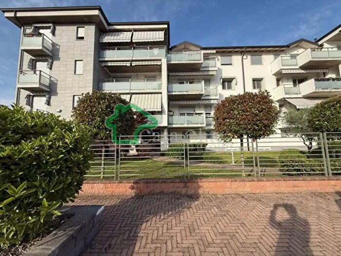 Appartamento trilocale in vendita in Lodi