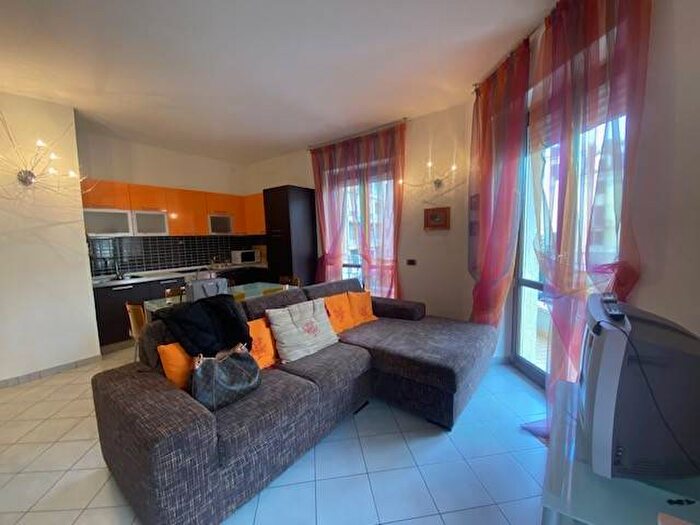 Appartamento bilocale in affitto in Via San Giovanni Bosco, Centro, Alassio