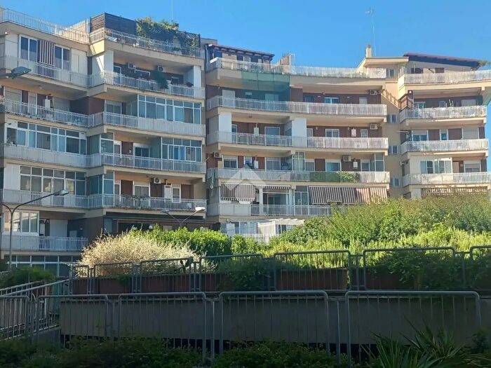 Appartamento trilocale in vendita in Via Vittorio Veneto, Barletta