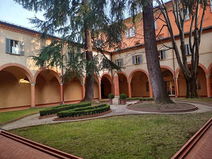 Appartamento trilocale in affitto in Via Massimo dAzeglio, Saragozza dentro le Mura, Bologna