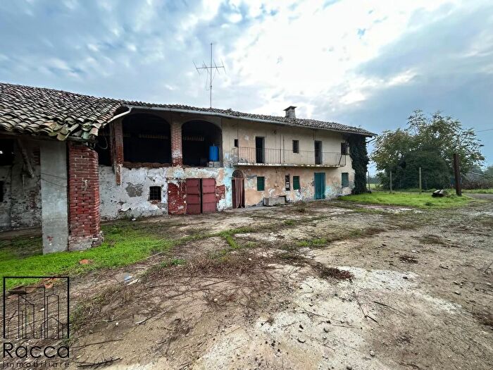 Casa quadrilocale in vendita in Vicinale della Migliana, Fossano