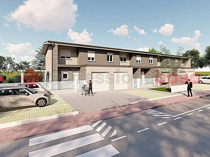 Case in Vendita e in Affitto - 2