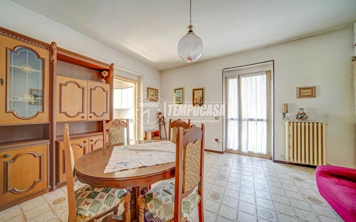 Appartamento bilocale in vendita in Via Don Giovanni Minzoni, Castano Primo