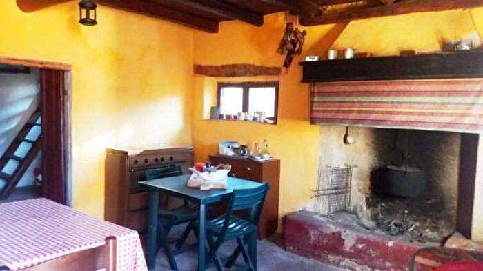 Casa quadrilocale in vendita in Via Nespoli, Vestone