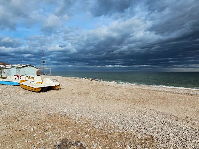 Appartamento con 5 locali in vendita in Via Lungomare, Montemarciano