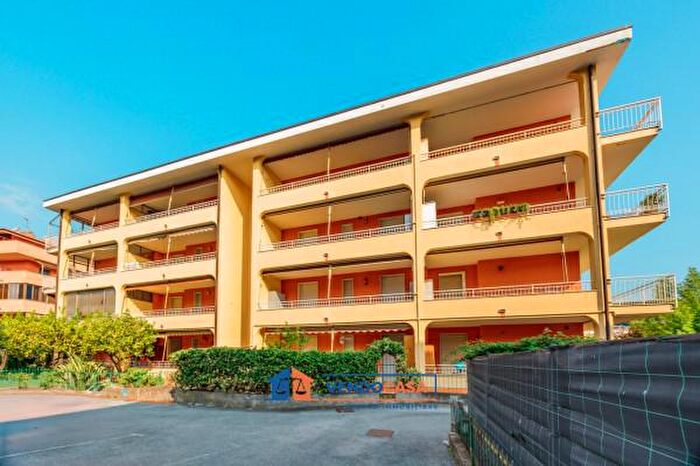 Appartamento quadrilocale in vendita in Via Amerigo Vespucci, Andora