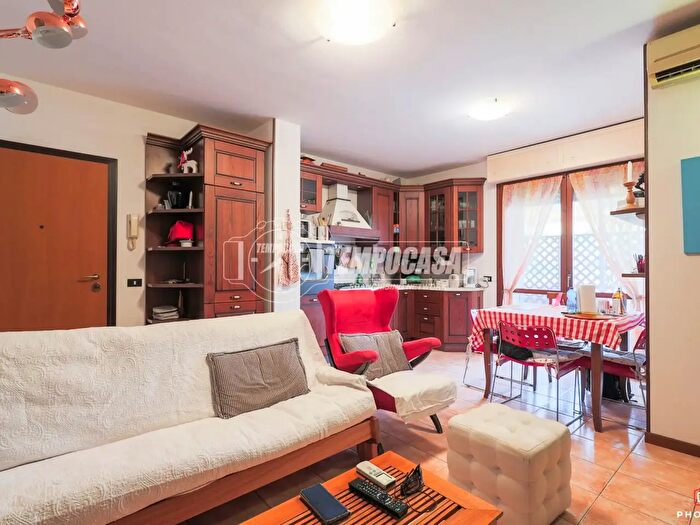 Appartamento bilocale in vendita in Via Baiona, Ravenna