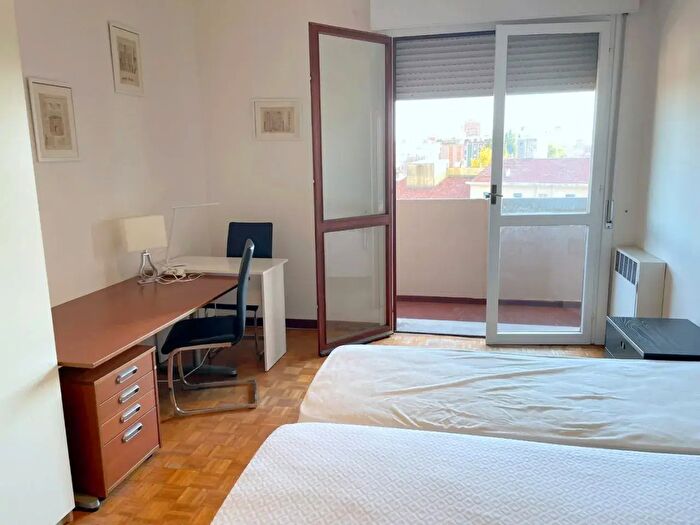 Appartamento quadrilocale in vendita in Viale Codalunga, Padova