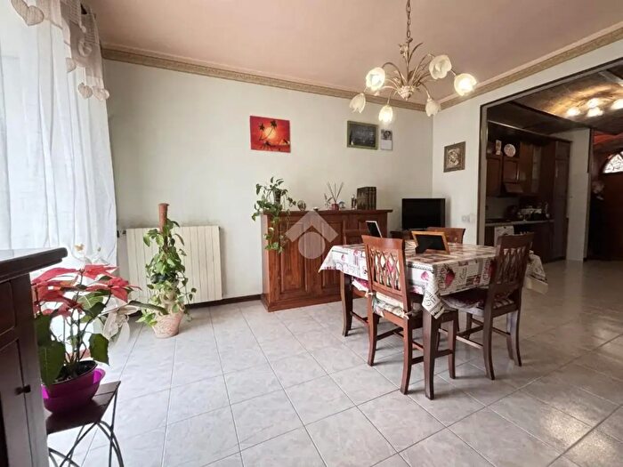 Casa trilocale in vendita in Via Torre della Guardia, Terni