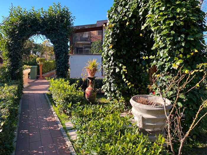 Appartamento trilocale in affitto in Strada del Salice Nuovo, Salice Nuovo, Foggia