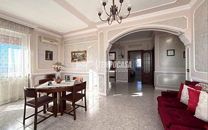 Appartamento quadrilocale in vendita in Viale Europa, Caluso