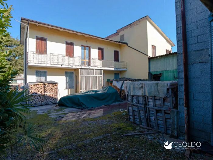 Case in Vendita e in Affitto - 2