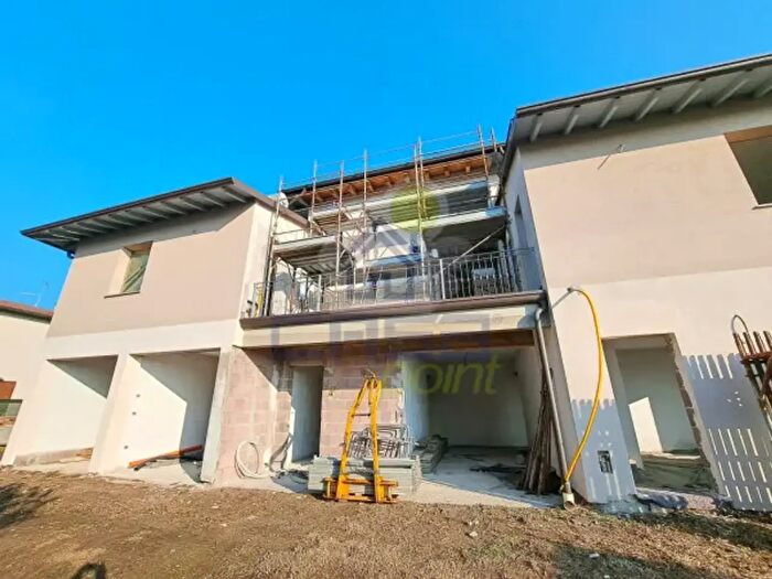 Appartamento trilocale in vendita in Via Aldo Moro, Stagno Lombardo