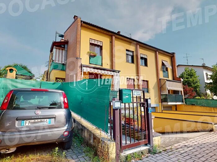 Casa quadrilocale in vendita in Via R Bacchelli, Valsamoggia