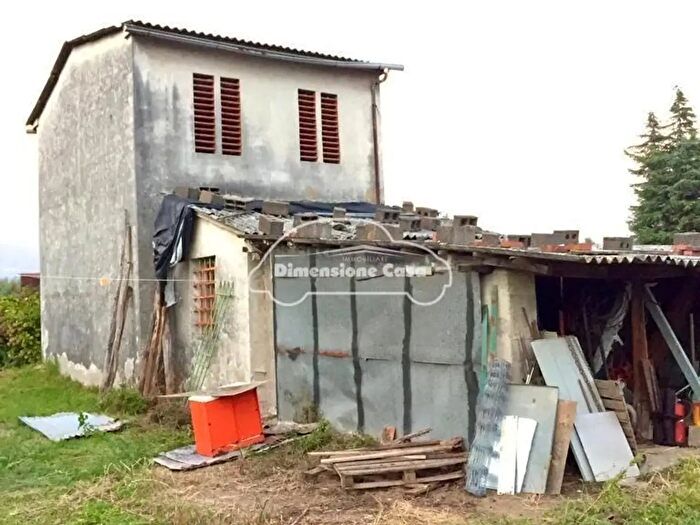 Casa bilocale in vendita in Lucca