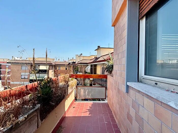 Appartamento trilocale in vendita in Via Quirino Majorana, Roma