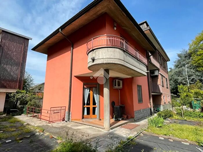 Casa trilocale in vendita in Via Aristotele, Cornaredo