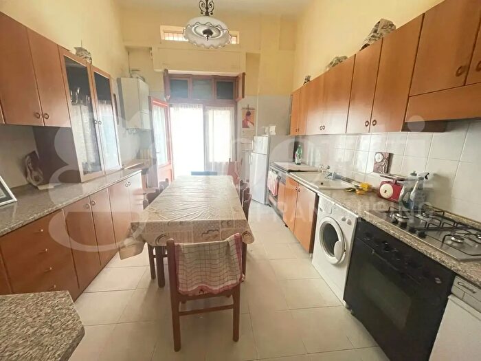 Appartamento trilocale in vendita in Via Vitobello, Barletta