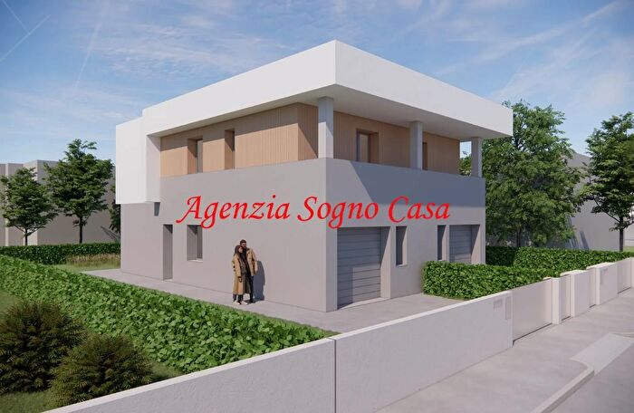 Casa quadrilocale in vendita in Zona Fiumana Predappio ForliCesena, Predappio