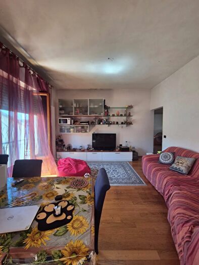 Appartamento trilocale in vendita in Montevarchi