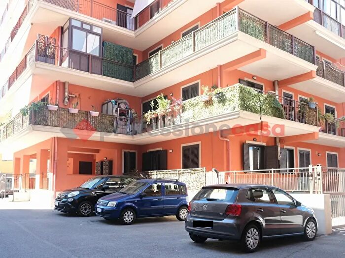 Appartamento trilocale in vendita in Via Piaggia, Milazzo