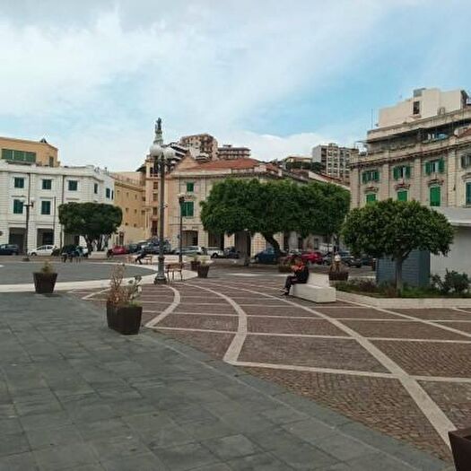 Appartamento trilocale in affitto in Via Alfredo Giovanni Cesareo, Messina