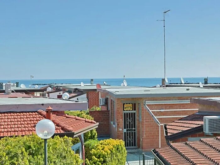 Appartamento trilocale in affitto in Comacchio