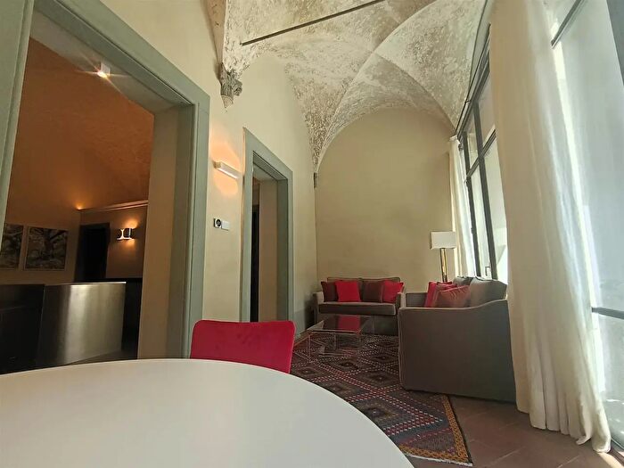 Appartamento trilocale in affitto in Firenze