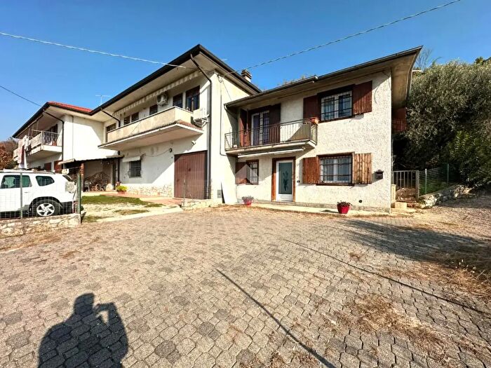 Casa trilocale in vendita in Contrada Santo Stefano, Castelgomberto
