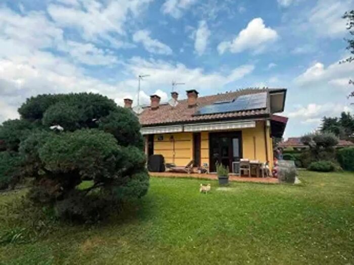 Casa con 6 locali in vendita in Strada Bastone, Rivoli