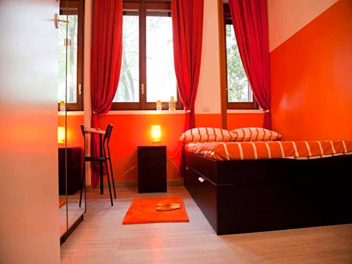Appartamento con 6 locali in affitto in Via Conca del Naviglio, Ticinese, Milano