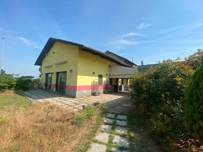 Casa quadrilocale in vendita in Via Poirino, Carmagnola