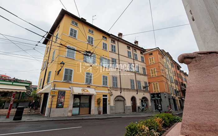 Appartamento trilocale in vendita in Parma