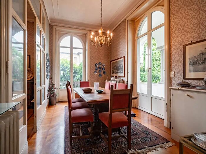 Casa con 5 locali in vendita in Via Falck, Mandello Del Lario