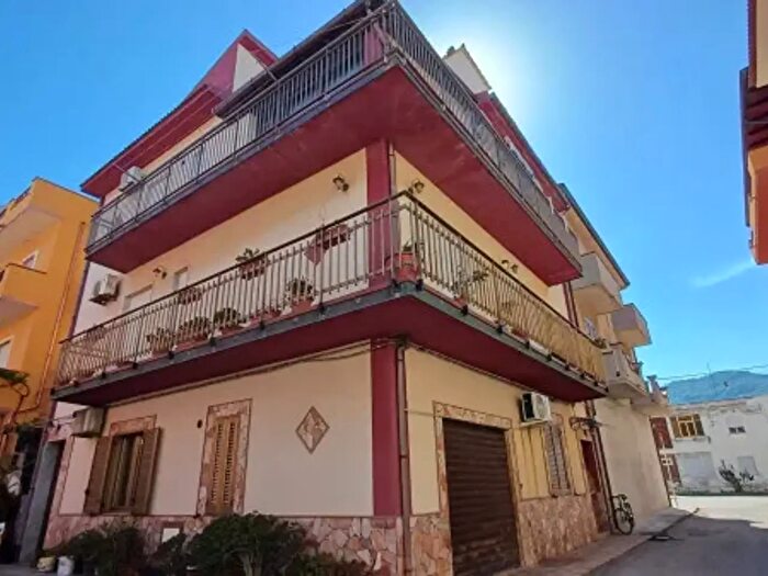 Appartamento bilocale in vendita in Via Trazzera Marina, Capo DOrlando