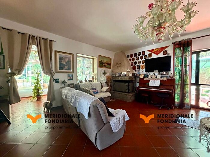 Casa con 6 locali in vendita in Via Madre Speranza, San Ligorio, Lecce