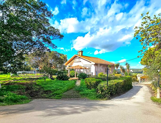 Casa con 6 locali in vendita in Sp Snc, Ragusa
