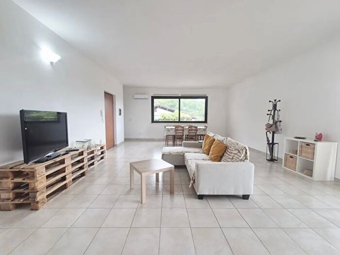 Appartamento quadrilocale in vendita in Via Ospedale, Lettomanoppello