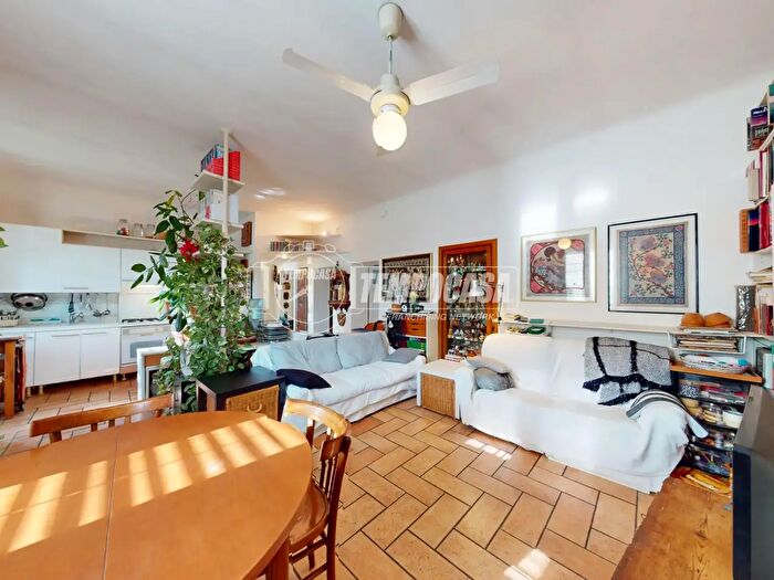 Appartamento trilocale in vendita in Via Bramantino, Milano