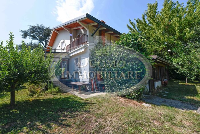 Case in Vendita e in Affitto - 2