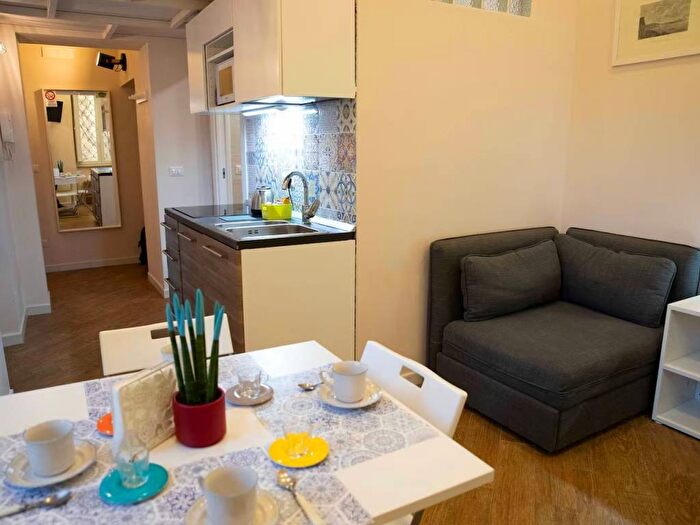 Appartamento bilocale in affitto in Viale Antonio Gramsci, Mergellina Piedigrotta, Napoli