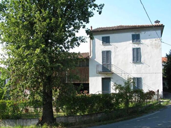 Casa monolocale in vendita in Frazione SantAlbano, Val Di Nizza