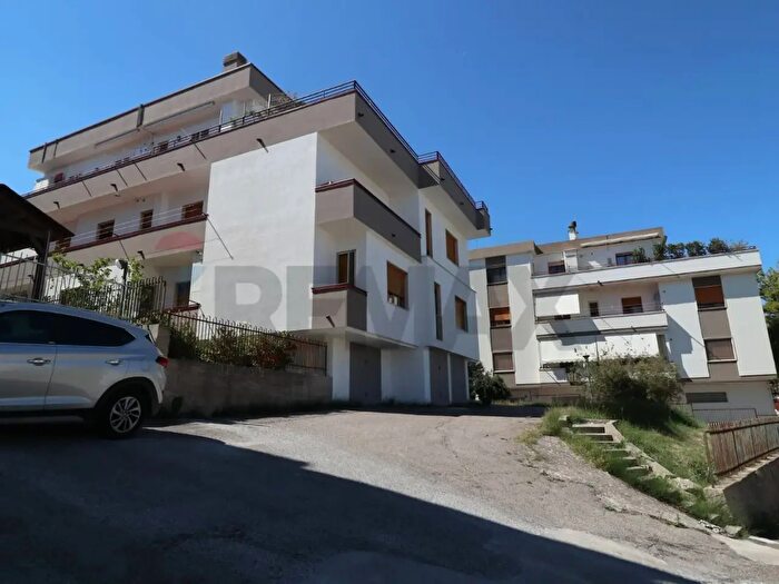 Appartamento quadrilocale in vendita in Matera
