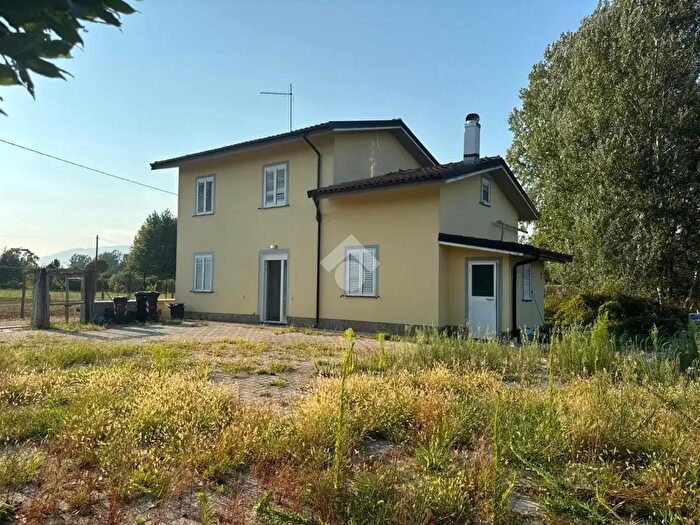 Casa trilocale in vendita in Via Vasone, Buggiano
