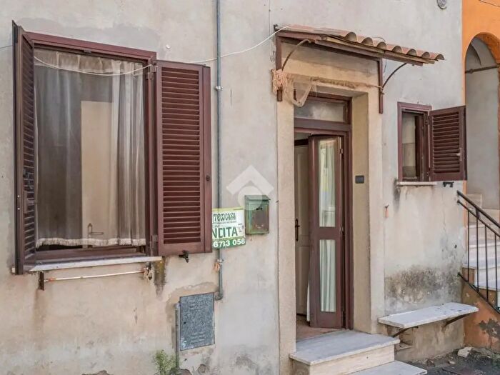 Appartamento bilocale in vendita in Via Monte Grappa, Magliano Romano