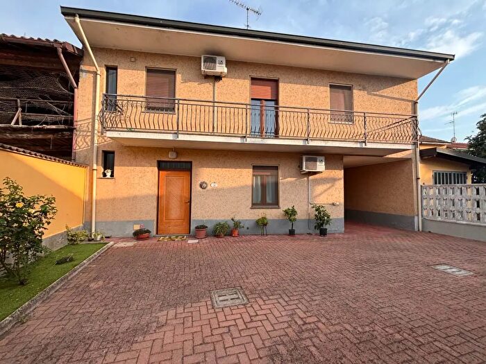 Casa trilocale in vendita in Tromello